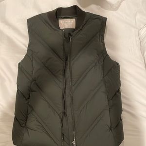 Women Athleta Vest